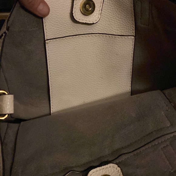 Purse - Picture 2 of 3